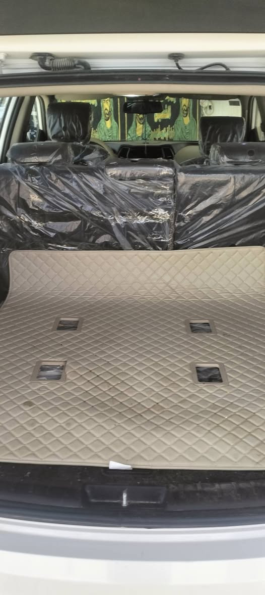 سنتافي 18 خليجي فول كويتي رقم واسط باسمي 6سلندر سبعة راكب ماشية 122 السيارة بيه بارد جاملغ ايمن فوك الدعامية ومرشوش على كد البارد استخدام شخصي بيه شخوط ناعمة عداها كفالة عامة السعر 220 أو مراوس بسيارة عالية رقم الهاتف *********** مكانه الديوانية مركز المحافظة
