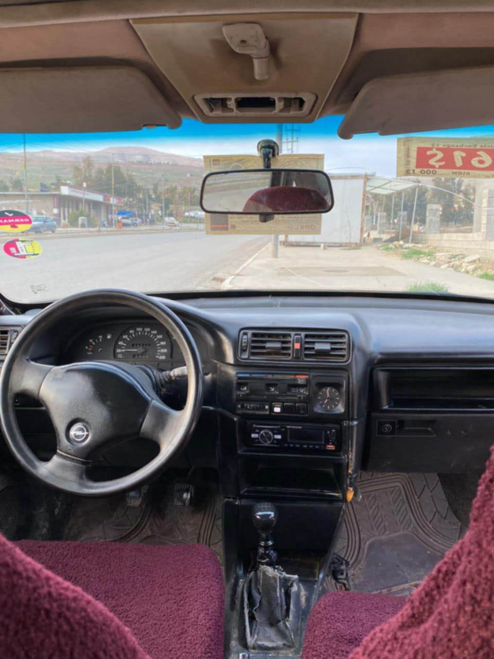 ئۆپل  مۆدیل 1991 ئارم پلاستیکی هەولیر پاکانەی بۆکراوە  مەکینە 18  بەشەرت دوکەڵ وبوخاری نیە زۆر توندو تۆڵە ماڵی دۆستە تازە کورە کراوە لەسەر ساغی خۆش قیمەت 26 وەرەقە و مەجال بۆ پەیوەندی *********** بشدار, السليمانية
