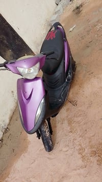 دراجة نارية • للبيع