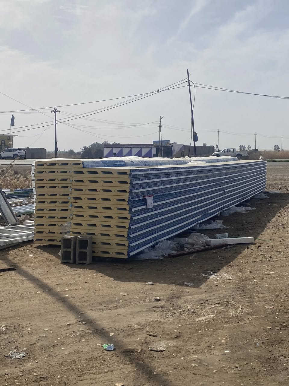 السلام عليكم يوجد بيبان وشبابيك المنيوم وحديد باله تركي نضيف كلش ومناسب  متوفر سندويج جميع القياسات
وحديد ***********الموقع الحفريه قطع شويفي
