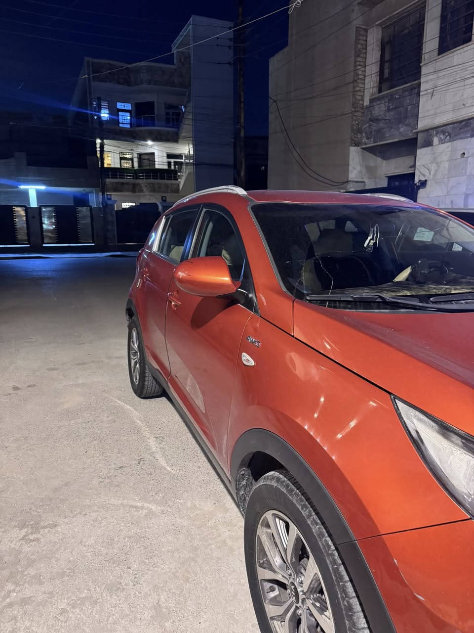 السلام عليكم.. 
كيا سبورتج مكفوله من الصبغ والتبديل والضربة والفتح خليجي  موديل 2015  
رقم بغداد 
ماشية 138 كم وقابل للزيادة
مكانها بغداد السيدية
السعر 158 وبيها مجال 
للاستفسار الاتصال ***********
