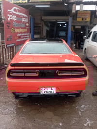 جالنجر 2017 sxt بيها صبغ جاملغ يمنه وبنيد فقط  مواصفاتها .. تشغيل بعد ...