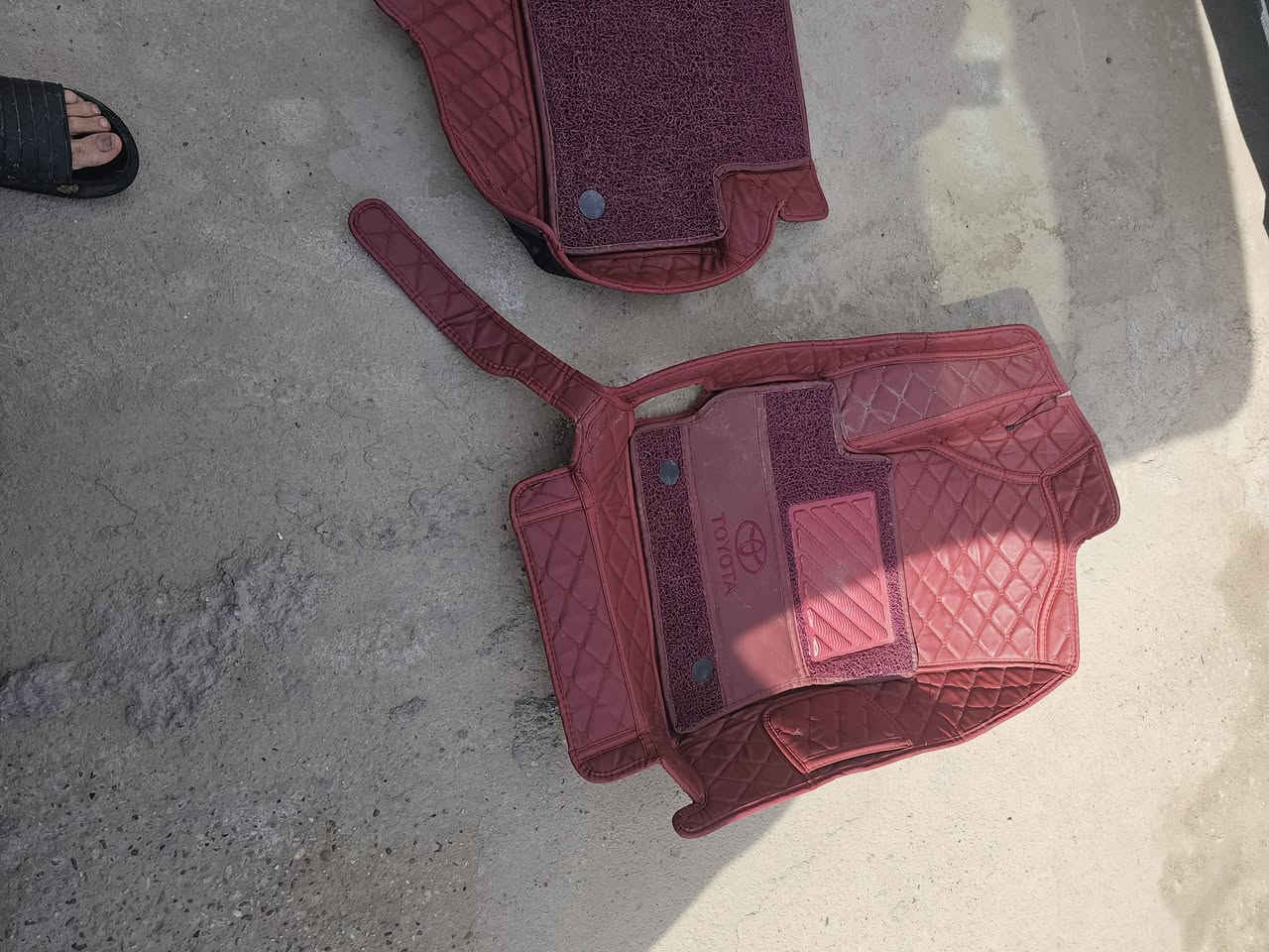 ارضيه استعمال قليل للبيع بدون اي ضرر ..السيديه ***********
