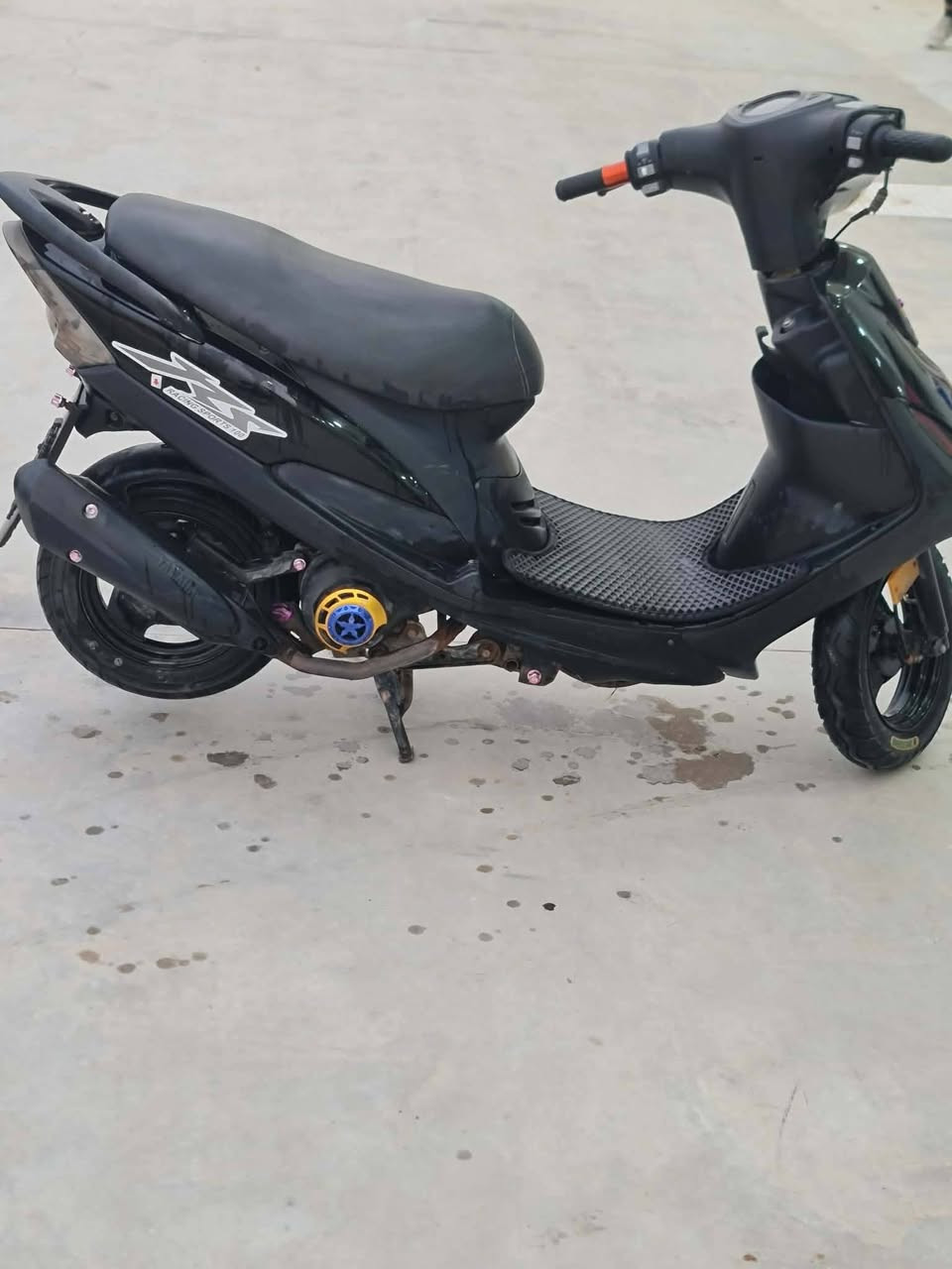 السلام عليكم ماكس عدله  جديده مكينه خير من الله كهربائيات كامله بسمايه *********** السعر ٥٠٠ او بيه مجال حك الجيه
