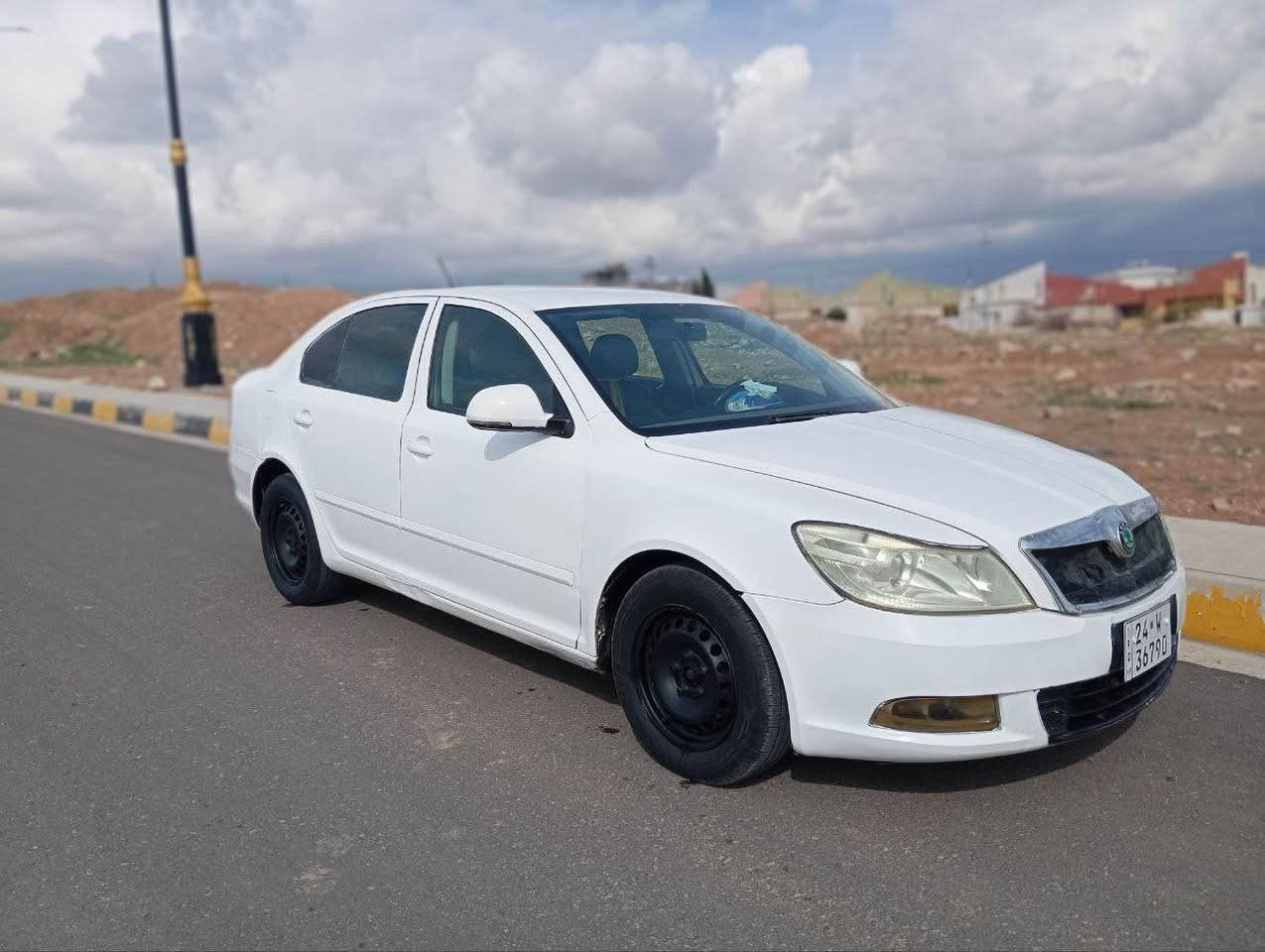 اسكوده اوكتافي موديل 2013 عام بخ تكسي سويتو خصوصي رقم جديد هزه جديد سنوي جديد كير توماتيك مكينه جيتا مكينه كير شرط تبريد قطعتين طخم تيرات جديد سياره جاهزه من كلشي سعرها 65$ وبيها مجال الطيبين الاستفسار *********** دهوك, العراق
