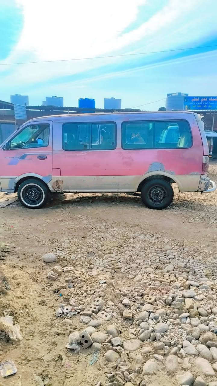 سلام عليكم كيه بريجو محرك وكير واكسن مكفولات وشواصي 4كفاله شريكه سنويه لل 28 سلف جديد وبك جديد وباتري جديد وتخم داير مكاني بغداد النهروان والسعر اتصل على رقم وبيك خير ودلل ***********
