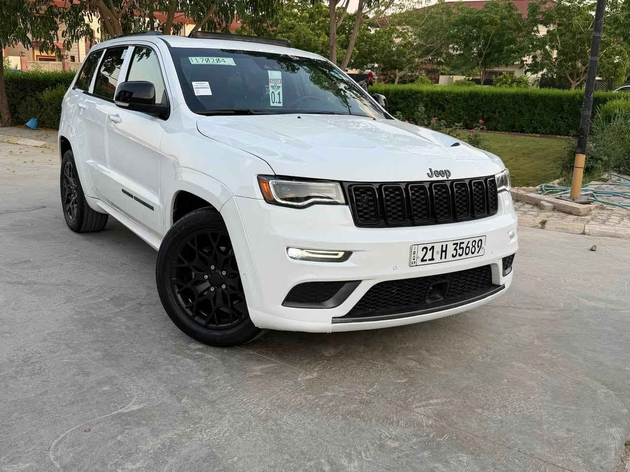 للبيع جيب موديل 2020 مواصفات X
يعني فول فول ام رادار امامي 

بسعر مناسب (245)$
ماشيه 63ml 
مواصفات السياره X يعني ارقه من S
رادار امامي 
رادار جانبي 
اوتو بارك 
صندك كهربائي شفط 
فور ويل 4*4
ساشه كبيره مع نضام كار بلي 
سستم صوت الباين 
دمام خلفي 
حساس امامي و خلفي 
لايت زينون متحرك 
دكمه سبورت 
بصمه و تشغيل عن بعد 

ملاحظة سياره بيها بونيت وجاملغ بقيه سياره مكفوله بدون اي ملاحظات 
سونار موجود داخل منشور 

كير ومحرك شرط مامفتوح بدون اي عيب 
مكاني كركوك 
***********
