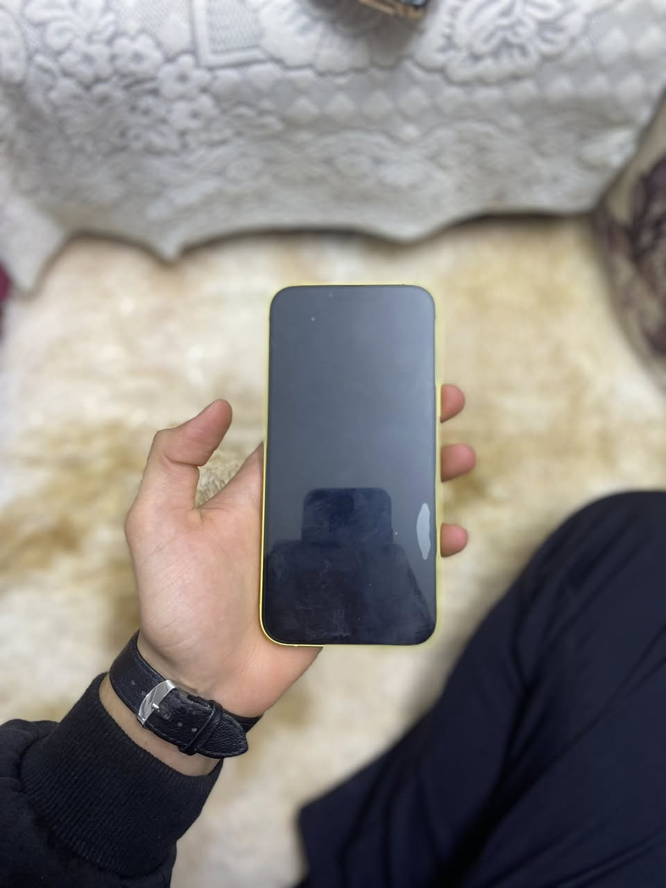 السلام عليكم
تلفون ‏iPhone 14 Plus
بطاريه 85
ذاكره 256
نسخه MR633J/A
للمعلومة التلفون شخط مابي اخو الجديد
السعر :650 وبي مجال 
متواجد ماسجر وواتساب 
***********
