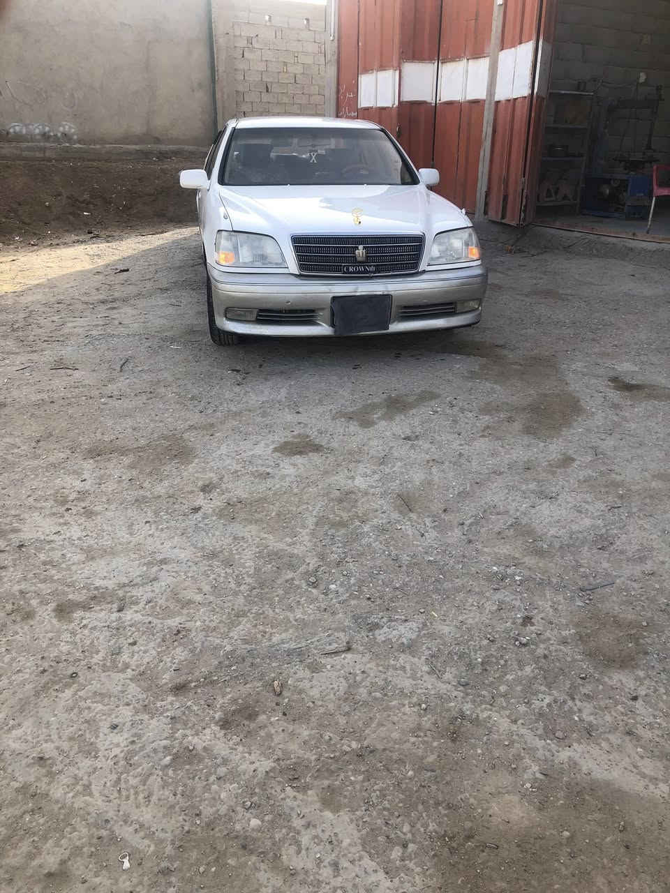 ملكه كارتون جاهزه للخير مكينه وكير وتخم تاير وتبريد سياره تحويرت نجف دكمتين متومه وجاهز نكليزي سنويه ل٢٨مكان سياره شطره سعر (٣٢)   ***********
