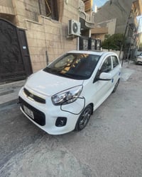كيا بيكانتو 2016 ماشية 37 صبغ فقط دعامية موضح المكان  السعر 115 للاستف...