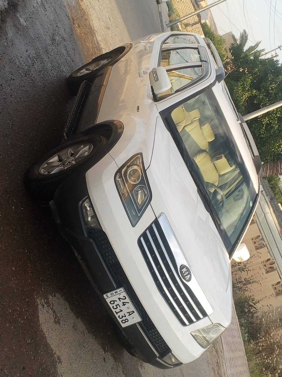موهافي 2013 فول مواصفات - بحالة ممتازة وبسعر مميز 🚗✨
​نص الإعلان:
لأصحاب الفخامة والسيارات العائلية، متوفرة الآن:
📌 النوع: كيا موهافي (Kia Mohave)
📌 الموديل: 2013
📌 المواصفات: فول مواصفات 1/1
📌 الحالة: السيارة كلين (نظيفة جداً)، مكفولة من الصبغ والضربة (ماكو صبغ). جاهزة من كل شيء وما تحتاج أي مصاريف.
📌 الرقم: شمالي دولي
​💵 السعر: 150 ورقة (دفتر ونص)
📞 للتواصل والاستفسار: ***********
العنوان الشرقاط
