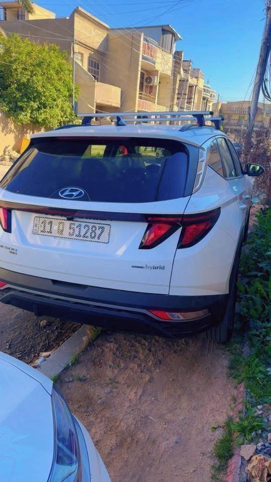 هونداي توسان 2024 هايبرد و بنزين السيارة اقتصادية و جديدة بحالة الوكالة ماشية 11 الف
رقم بغداد ب اسمي
لون ابيض فول عدا الفتحة 

وارد امريكي حادثها سطحي تبديل بنيد نفس اللون والدعامية بلادية نفسها فقط الجاملغ الامامي بي بارد وبدون دواخل السيارة فقط بارد بدون صبغ

وموجود بيها سونار داخل الصور
المواصفات:

/بصمة/تشغيل عن بعد/ترحيب ابواب/رادار امامي/رادار جانبي/تحديد مسار /مانع انحدار/اوتو هولد/هندبريك بصمة/كشن كهرباء/كشنات تدفئة/تبريد قطعتين/مود درايف/جنطة كهرباء/لايت زنون/بلوجكتر زنون/شحن واير ليس/كامرة دوارة/فول تحكم ستيرن/بلوتوث/AUX/منافذ
USB/كاربلي
محرك 1600 تيربو هايبرد

السعر 19.300$ دولار 
193 ورقة

العنوان : بغداد السيدية
*********** يوجد واتس اب
