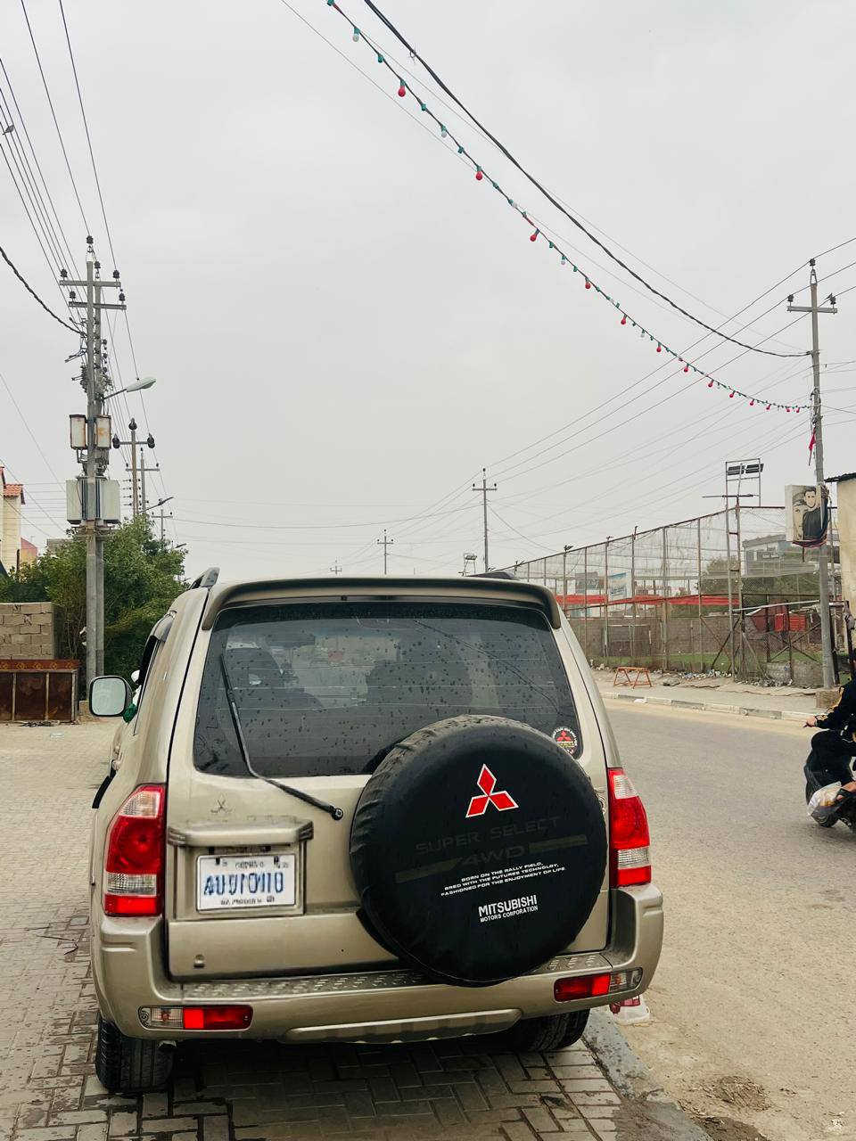 ١. سيارة مصبوغه عام ماعدى القماره بدون ضربه ولا معجون شرط الفحص
٢. مكينه 3000 بلاد مرغوب كفاله + كير كفاله فور ويل
٣. دواخل كله جديده وعلى لبلاد 7 راكب { كرسي الاخير قلابي }
٤. شاشه أندرويد + كامره دواره + سستم صوت
٥. تبريد وتدفئة 3 قطع
٦. حداديه نظيفه 90%
٧. منظومة زنون وكشافات جبلية + كهربائيات وتحكمات السياره كله بلاد
٨. تخم تايرات + ويل كب بلاد مع الاسبير
٩. منظومه بانزين كله كفاله وجديده

ملاحظه // سيارتي مال جناي وتعبان عليه كلش واحله من الصور بالواقع

{ السعر 95 ومجال كلش قليل + مراوس بصالون حسب القناعه }


**إذا كنت صاحب هذا الإعلان وتريد حذفه لأي سبب، رجاءا أرسل رسالة إلى الدعم الفني**