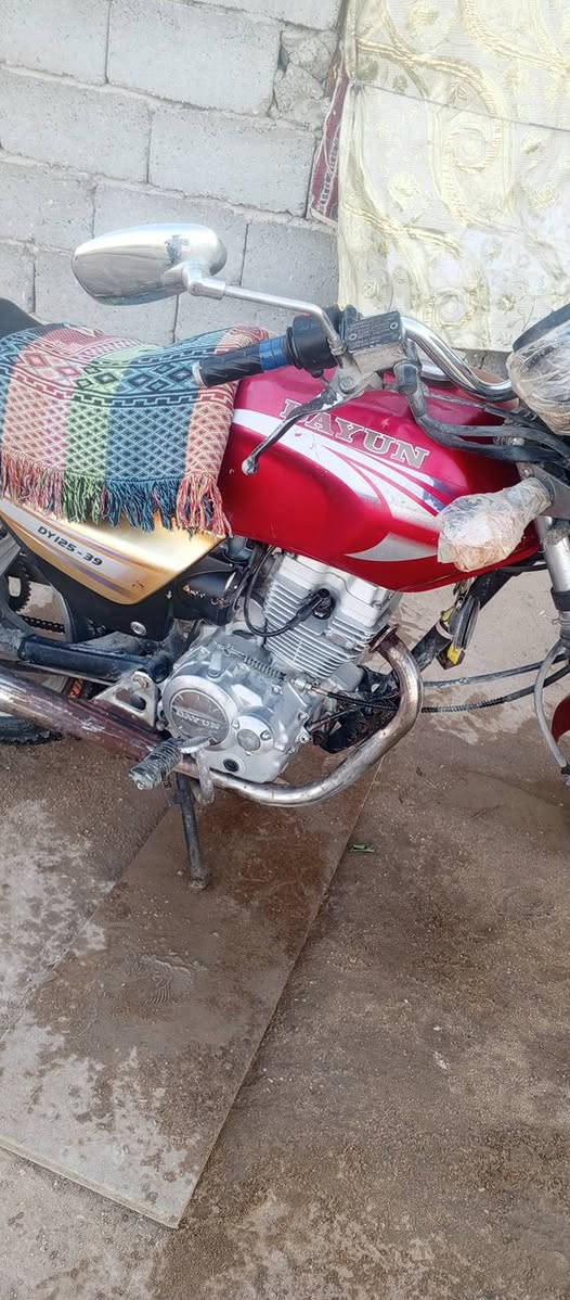 السلام عليكم دايون للبيع موديل 2015 اوراق أصولي بسمي الدراجه كفاله عامه كامله مناقصه اي شي السعر 625
وبيها مجال للشراي للاستفسار الاتصال على الرقم *********** مكاني كربلاء طريقه النجف
