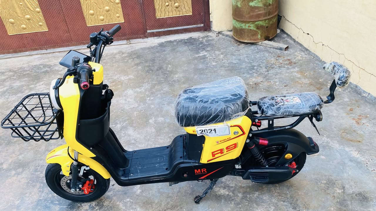 السلام عليكم 
مأطور شحن للبيع 
موديل ٢٠٢٤ جاهز ما عايزه شي 
بطاريات 22 أمبير مبدلات جدد 
السعر 380 وبي مجال 
مكاني بالخضرانيه وقسط ما ابيع.
***********

