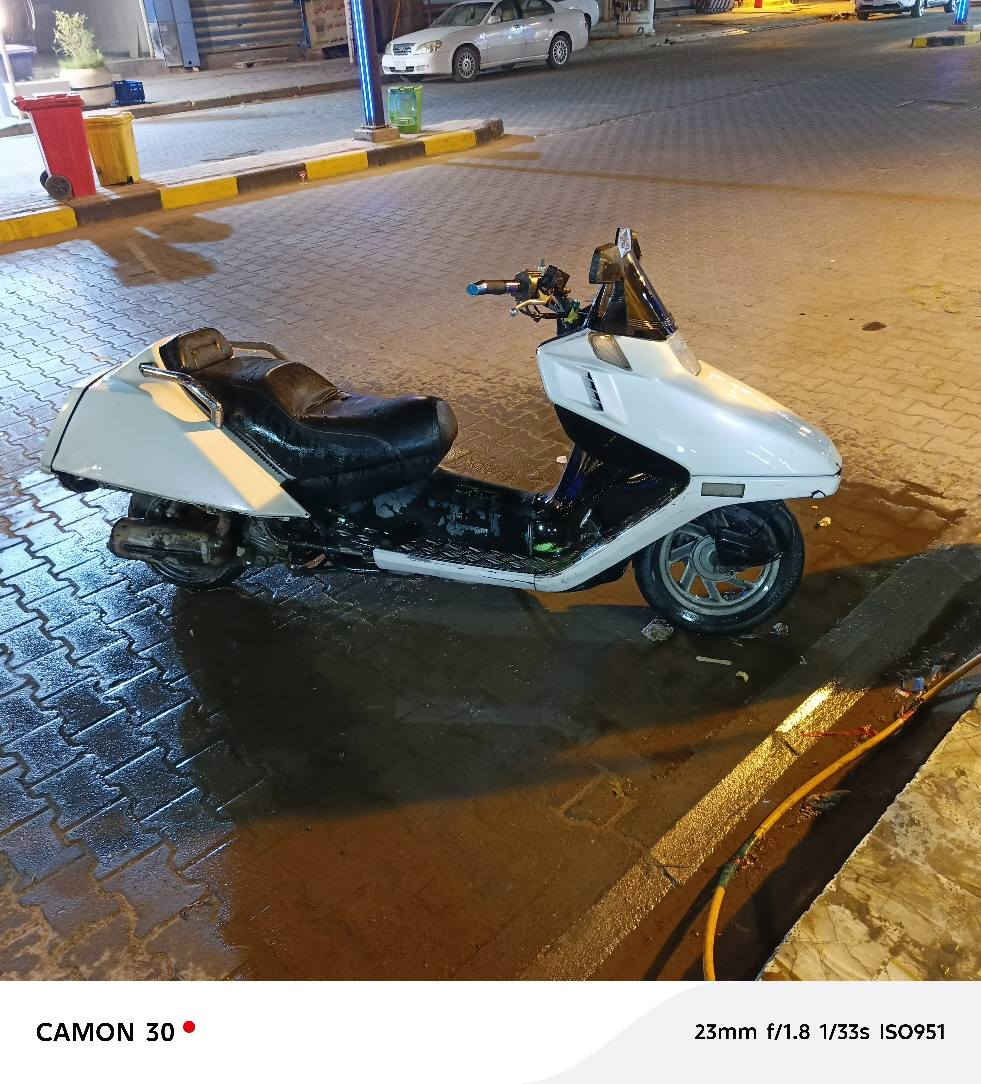 دراجه نعومه وسرعه تخبل كفرات نضيفه لبيها يرادلها شوي تعديل النجف, العراق


**إذا كنت صاحب هذا الإعلان وتريد حذفه لأي سبب، رجاءا أرسل رسالة إلى الدعم الفني**