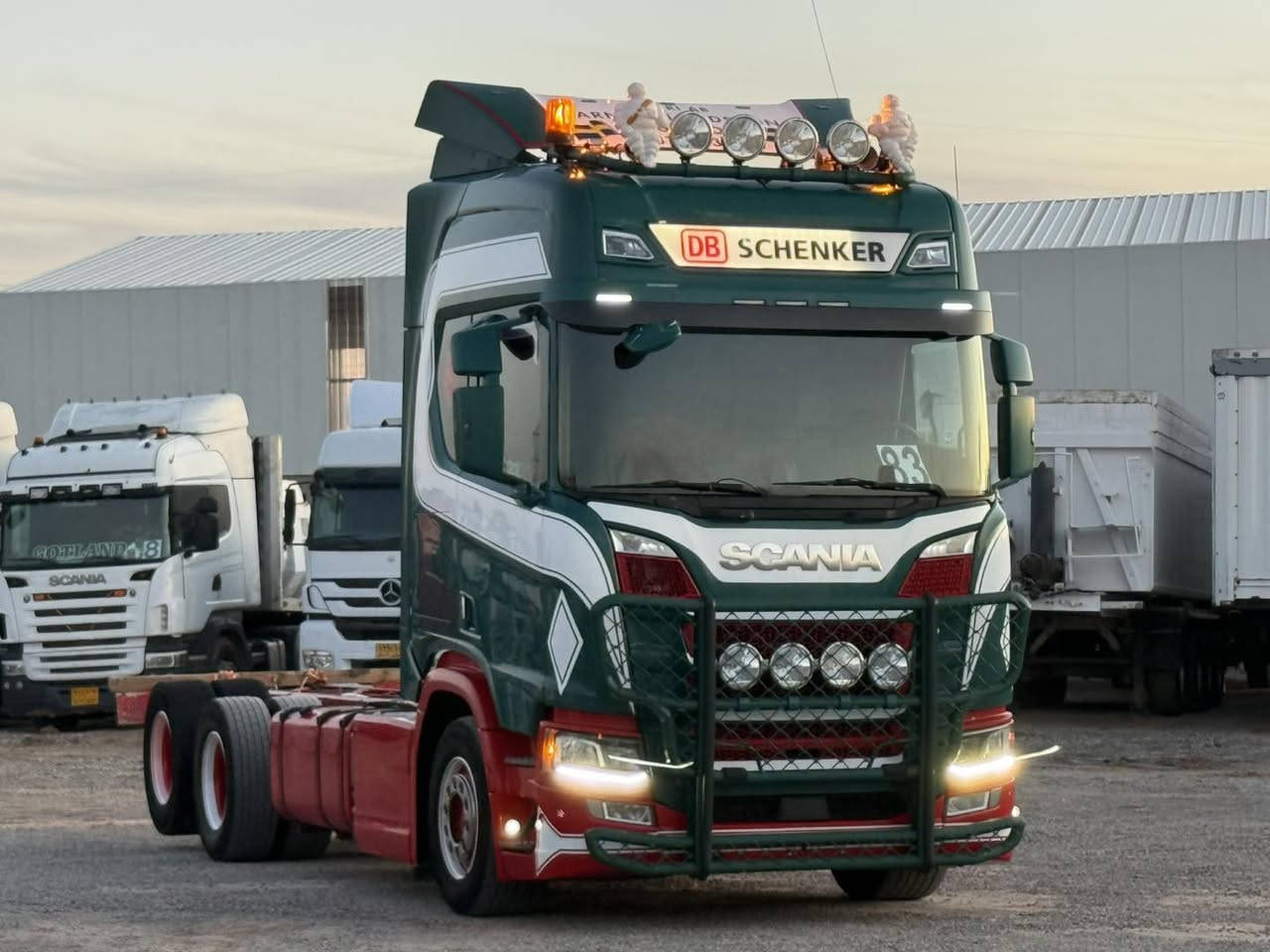 نوع :سكانيا شاصي سحال دبل تاير بلادي دبل قماره هايلاين شاصي بلادي باج بطن
موديل: 2017 ✅
حجم : R580✅
لون :   اخضر ✅
مواصفات: ريتايدر تبريد ثلاجه سبليت خزن داخل سبورت حساس دبل كاميرا روبستون لايت زينون كشن جلد تبريد وتدفئة دبل منامي مايكرولاسيكي هورن ثلاثة ريموت
گير: أوتوماتيك  
رقم : كاتي
سعر: 📞📞📞📞
العنوان: معرض به لين في اربيل قوشتبه شارع العام 
*********** بەڵێن  / أبو علي 
***********

رجاءً يرجى عدم الاتصال بعد الساعة العاشرة ليلاً 🕙 🔟

موقع جديد معرض به لين اربيل قوشتبه مدينه المعارض شارع العام 
موقع معرض https://maps.app.goo.gl/11RXL3FxQzCXFYZL8?g_st=iw
