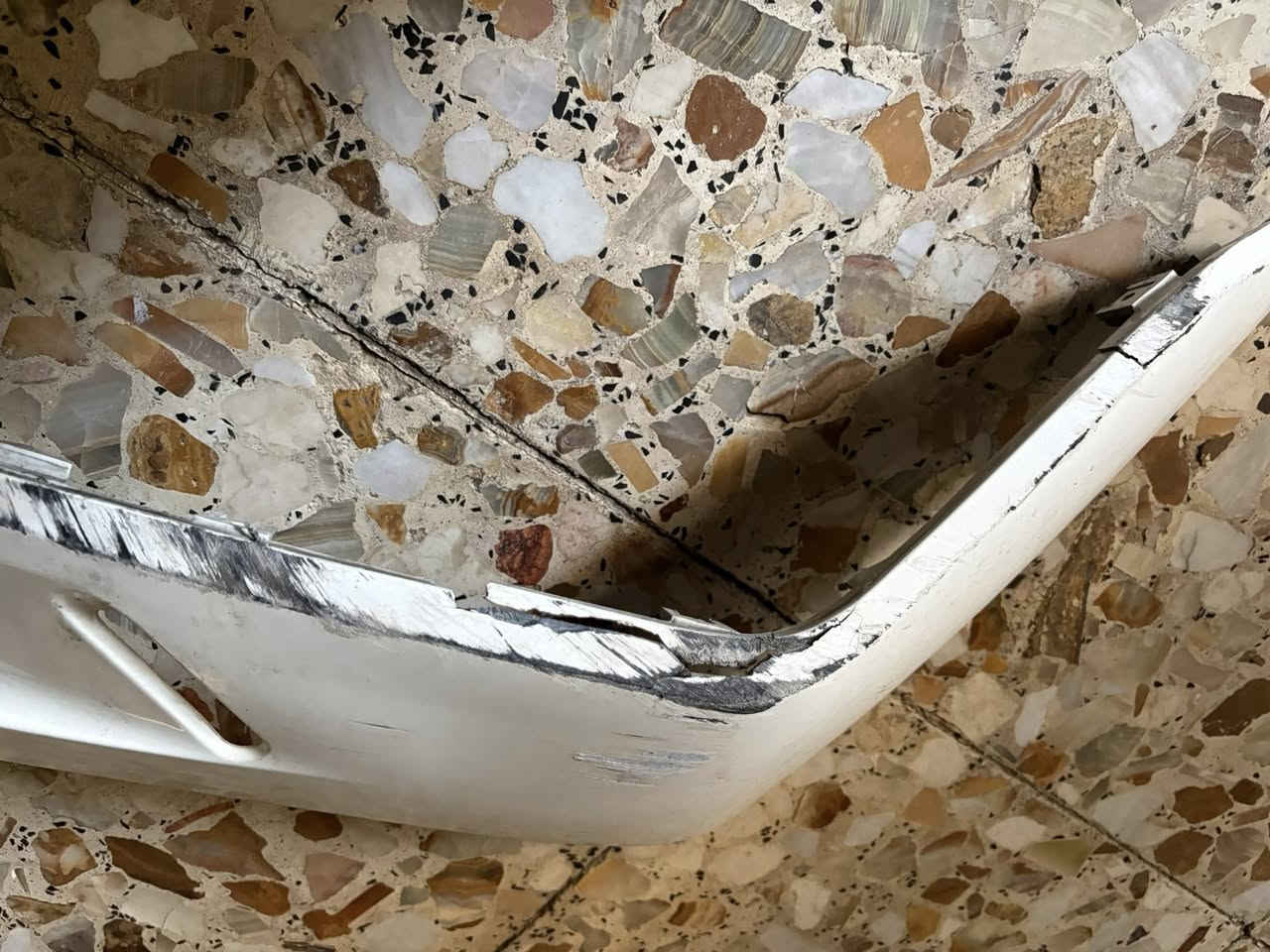 سلام عليكم كفرات بي سي اكس جيل ثالث بلاديات كاملات مابيهن نقص بس بيهن ملاحضات قليلة السعر 300 وبيهن مجال التواصل*********** بيهن كسور مثل ما موضح بل صور

