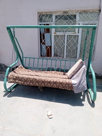 مرجوحة سعرها ١١٠للاتصال ٠٧٨٢٢٠٠٠٩٧٥