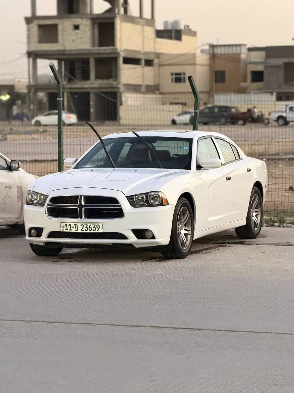 للبيع او المراوس
چارجر 12 ((كندي)) ام الجنگال

مكينة 3600 

كفالة عامة عدا براغي باب السايق مرخايه  

فووول الفول 1/1 اعلى مواصفات 

بغداد انگليزي بسمي تحويل مباشر 

هزه جديده -

فتحة سلايد روف

گير طيارة ZF 8 نمر 

شاشة جبيرة SRT

كلاصات حار بارد  

كشنات جلد 

كشنات تحكم كهرباء 

غرفة حمرة بلادي مو عمل 

كشنات تدفئة امامي خلفي 

سماعات الباين 

دمام خلفي 

كامرة خلفية اصل 

ويل 18 خليجي بلادي 

مكينة گير خير من الله

تبريد ثلج 

تخم تاير جديد نظافة 100‎%‎ 

حدادية يراد شي بسيط  

المكان النجف الاشرف 

السعر 172 بي مجال 

رقم هـ *********** واتساب
