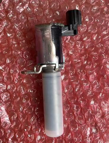 حساس في في تي
موجود سعر مناسب ضمان سنه كامله 
سعرها ٢٥ الف
يوجد توصيل لكل محافظات العراق 
للاستفسار راسل الصفحه او اتصل ع ارقام التاليه 

*********** اسياسيل 
***********واتساب 

🔧 شنو فائدتها؟
 • تتحكم بتوقيت فتح وغلق الصمامات داخل المحرك
 • تحسّن العزم والقوة
 • تقلّل صرف الوقود
 • تخفّض الانبعاثات
 • تخلي تشغيل المكينة أنعم خصوصًا على السرعات الواطئة

إذا تخرب:
 • تضعف العزم
 • يزيد صرف البنزين
 • يطلع لمبة Check Engine
 • تقطيع أو رجّة بالمكينة
