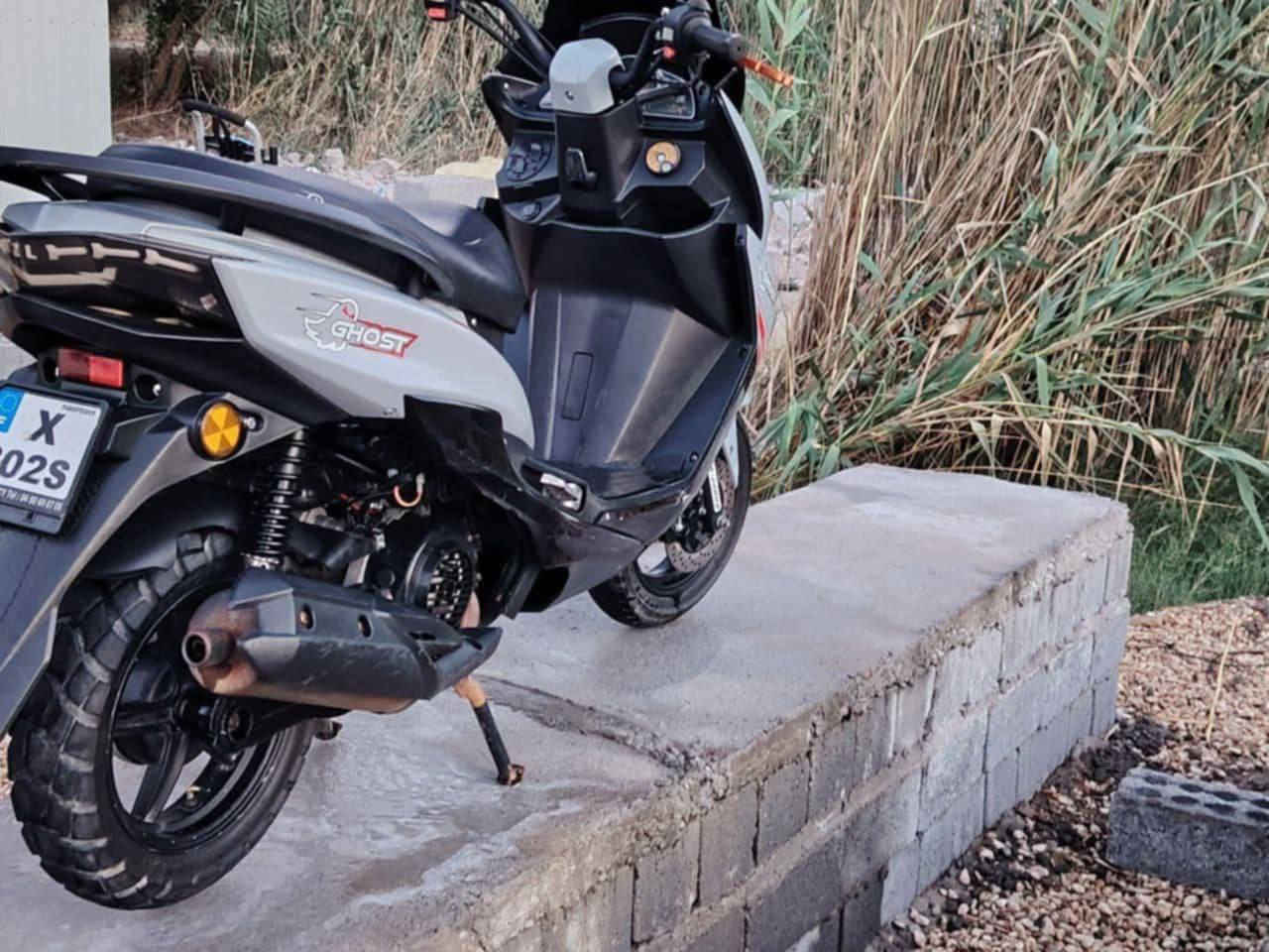 سلام عليكم دراجه كوست kR موديل 2023 للبيع دراجه نضيفه وكامله فول مواصفات السعر 850 وبيها مجال للشراي العنوان بابل ابو غرق مكلف بالنشر للاستفسار الاتصال ***********
