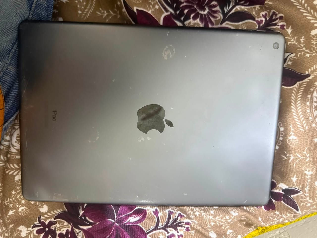 ‏سلام عليكم عندي iPad سبعة ‏ذاكر 32 السعر 150 وبي مجال أي استفسار على هذا الرقم *********** ￼￼
