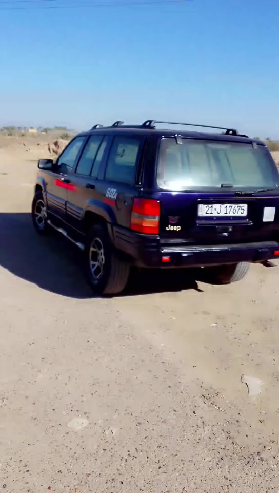 سلام عليكم جيب موديل 96رقم شمالي انكليزي سنويه ل 30كير مكينه وصدر جدد تخم تاير جديد كير اوتماتيك سعر 40ولي مجال تصال عل رقم ***********.    لمكان صلاح الدين لدجيل قرب صيطرت لعبايجي
