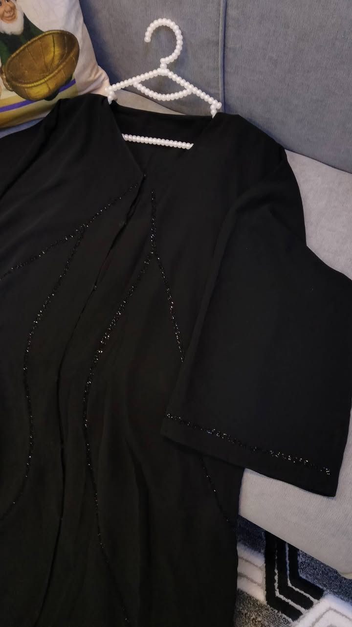 متوفر لدى Brand Gold 

#السعر 15 فقط
#توصيل جميع المحفضات متوفر 5 النجف 3 🚘
،
،
،
#صاية #صايه #صاية_ورد
#صاية_اقحوان #نقشة_ورد
#ملابس_نسائية #اناقة #لوك_ناعم
#ستايل_نسائي #موضة #ذوق
#فاشن #تنسيق_ملابس
#عبايات #صايات #ملابس_العيد


**إذا كنت صاحب هذا الإعلان وتريد حذفه لأي سبب، رجاءا أرسل رسالة إلى الدعم الفني**