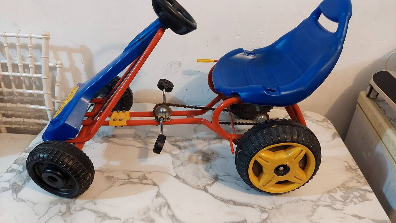 مدينة الصدر  موجود توصيل  ***********
