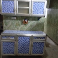 كاونتر ٣ قطع ابو ٣ بيبان للبيع نظيف مابي خياس ...سعره ٢٠٠ مكاني بغداد ...
