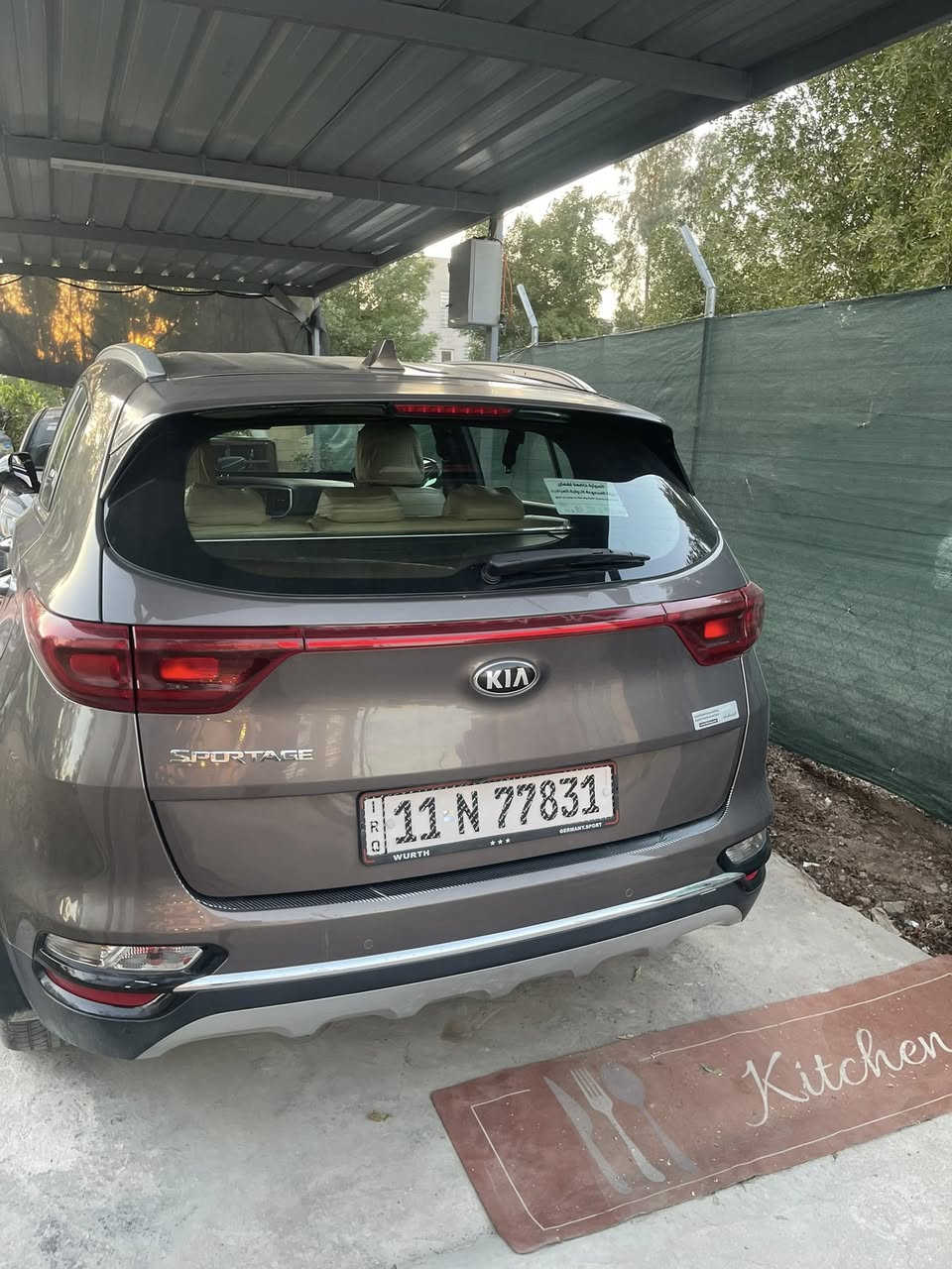 كيا سبورتج خليجي موديل 2020 رقم بغداد ماشيه 35 فول عدا فتحه مكفوله من الضربه عدا صبغ شويه بجاملغ وبارد بلباب مواصفاته بصمه تشغيل كراسي كهرباء شاشه جبيره اصليه اريل نفكيش حساس امامي خلفي مري شفط تشغيل عن بعد تخم تاير جديد سبير منازل بصمه عدد 2 مكاني بغداد الاطباء السعر 193 

***********
