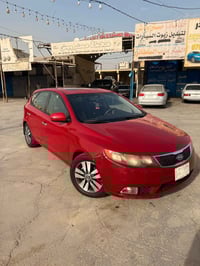 فورتي 2013 رقم بغداد  مكينه 2000 دوش  مواصفات تحكم ستيرن  شاشه  فتحه س...