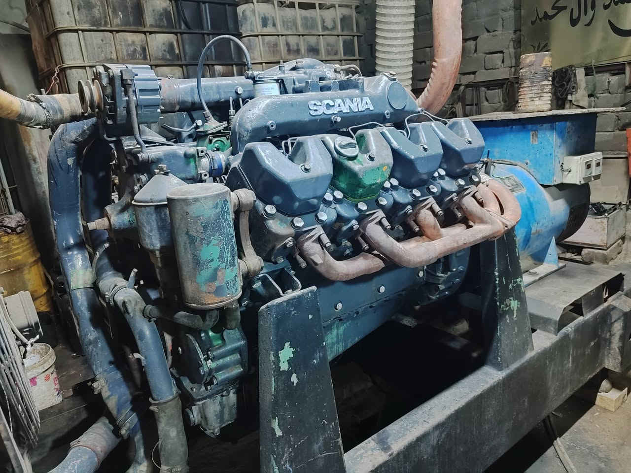 السلام عليكم
مولد البيع سكانيا 06. 43 ستاندر
راس التوليد 350 
المكان الناصريه سوق الشيوخ 
***********
