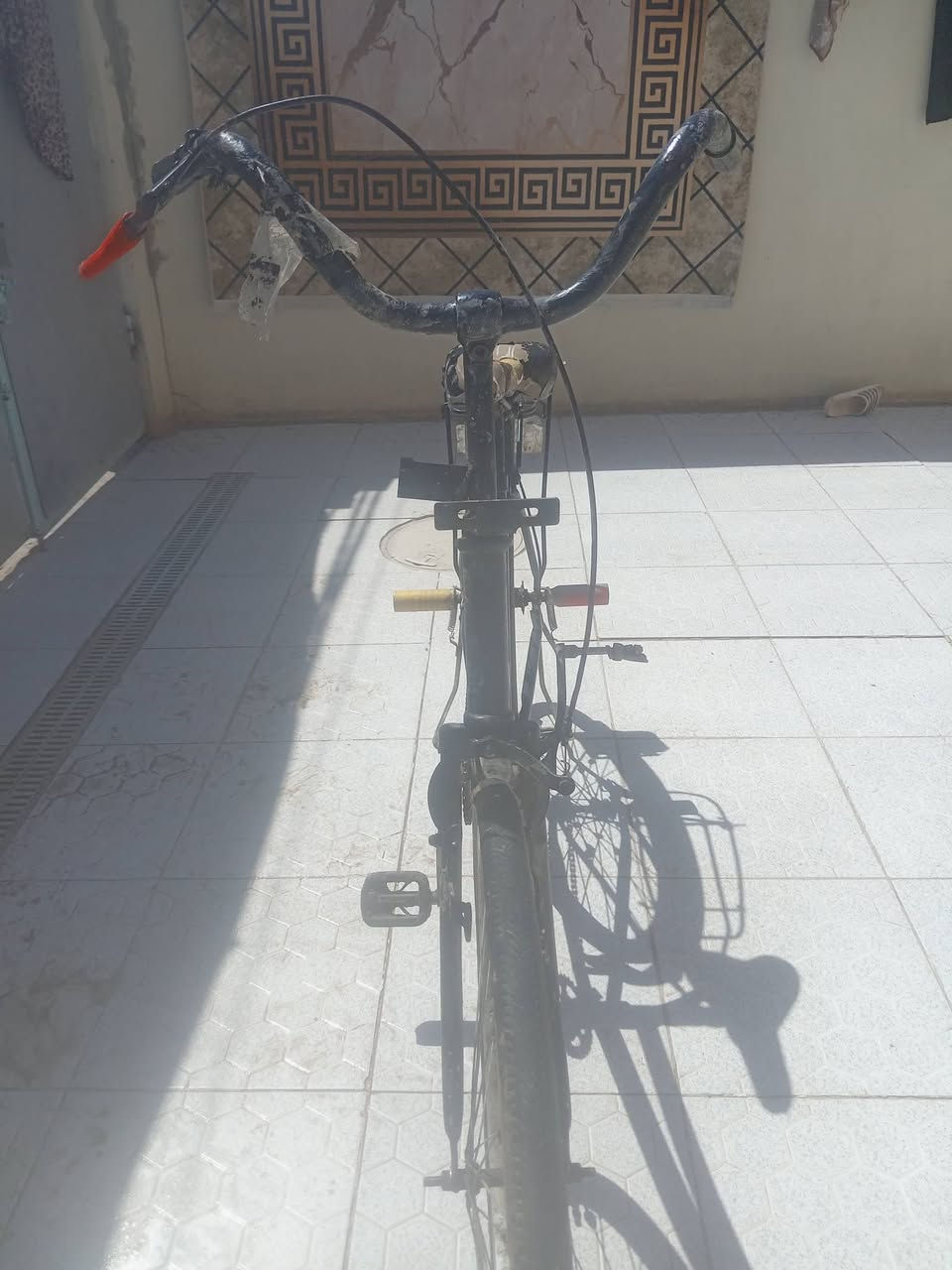 سلام عليكم بايسكل البيع جديد ب35وبي مجال تفضلو خاص او واتساب واني خادم ***********
