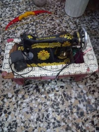 مكينه خياطه فراشه للبيع استفسار الرقم 07714322609