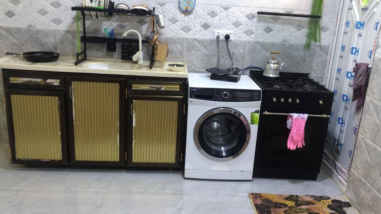 اثاث بيت كامل للبيع
***********
