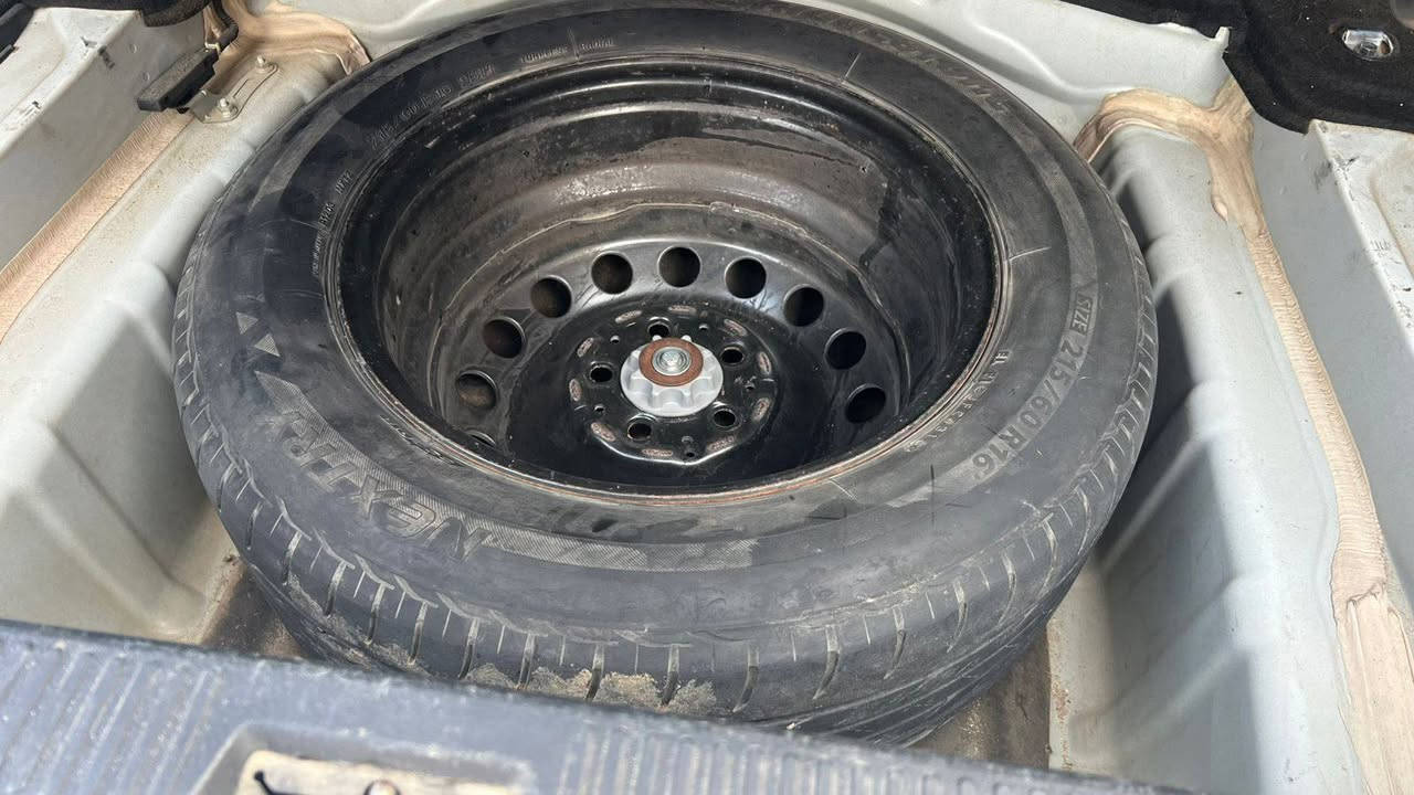 سلام عليكم شاهينه للبيع ....مدل 2007 ادوات ادوات ... ادوات سياره مكفوله كفاله عامه بدون كص بصمه رصاصي لايتات كرستال اصل کیر ومكيفه وحداديه كفاله عنوانهه البصره شط العرب سعرهه 85 وبيهه مجال للاستفسار الاتصال على الرقم 

***********
