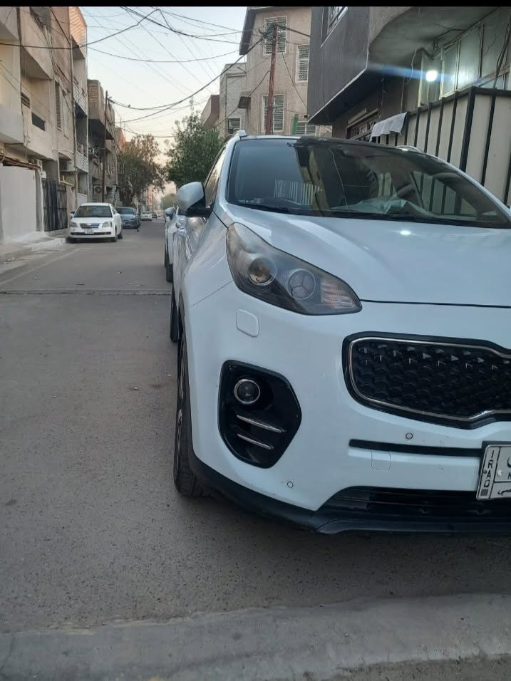 سبورتج خليجي موديل ١٧ محرك ٢٠٠٠ دوش بصمه زراكات بانوراما فول ماعدا الجنطة بغداد السونر بالمنشورسعرها ١٦٨  الشراي يتصل على *********** ويدلل والميعجبه السعر يطفر
