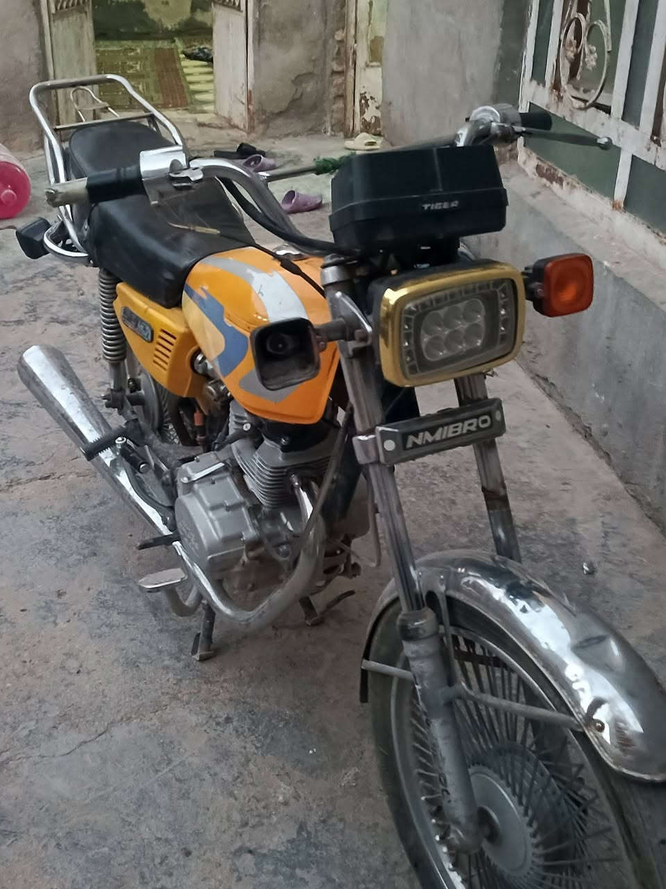 ‏‪***********‬‏ السعر 350 الف وبيه مجال
