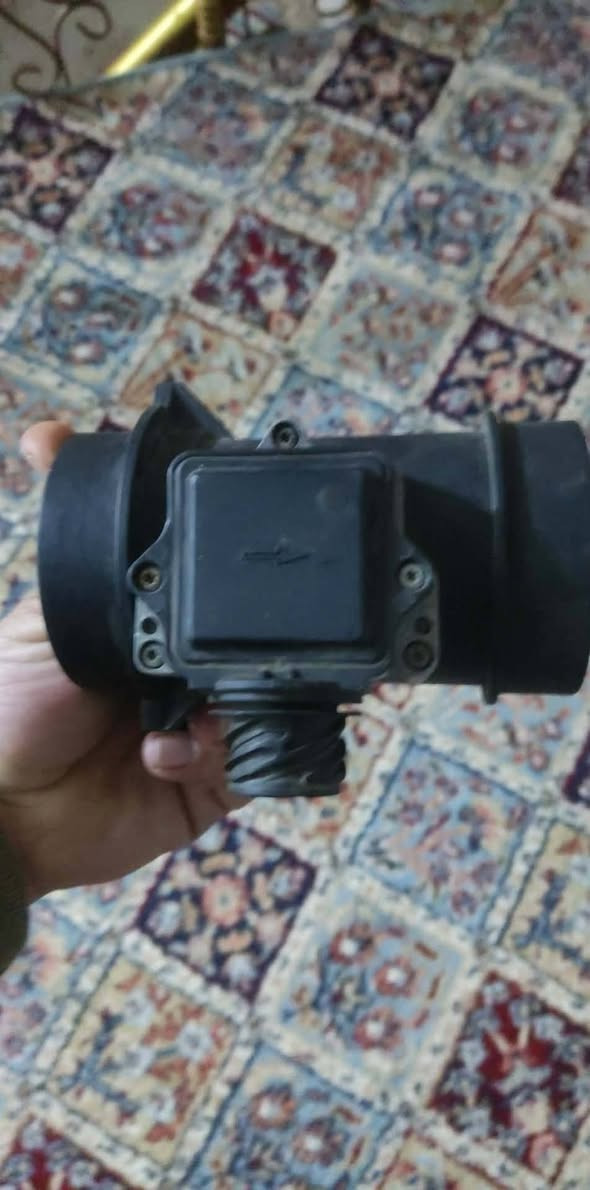 سلام عليكم عندي غراض للبيع بدي قديم 500 
1ايرفلو سينمز 525 تك فانوس 
2 كيج عداد 525ضهر رصاصي 
3سلكتر مع قاعده للون اصفر 
4عقل محرك 
5 كيج عداد 520 كلها شغال بس كتابه غير واضح  اسعار مناسب


**إذا كنت صاحب هذا الإعلان وتريد حذفه لأي سبب، رجاءا أرسل رسالة إلى الدعم الفني**