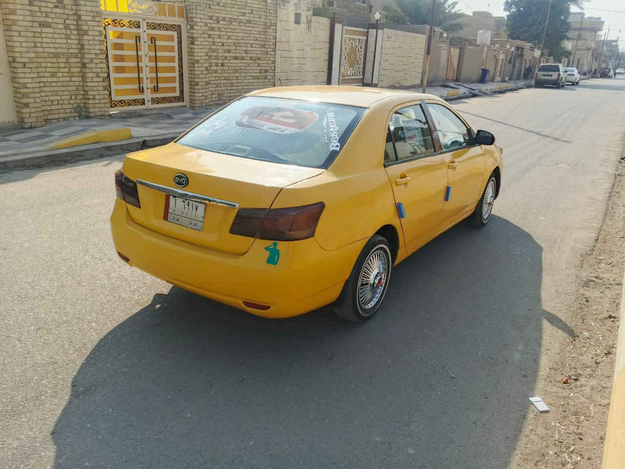 سلام عليكم سياره بي وايدي موديل 13 جي ثري رقم انكليزي سنوره ل31 حداديه مكينه كير فول مصفره هيه   مكفوه من الشخط وغرامات الستفسار الرقم ***********
