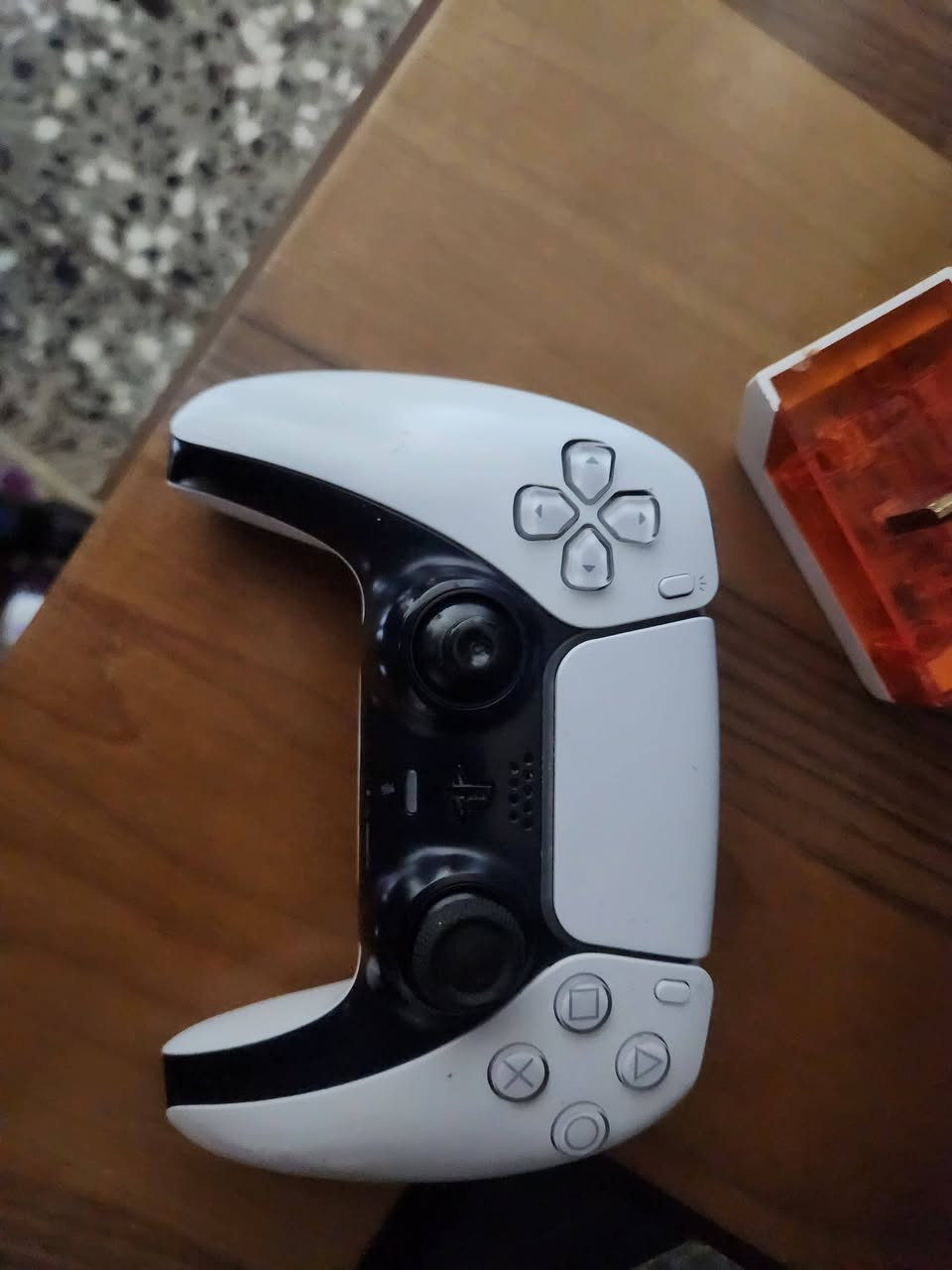 السلام عليكم بلي٥ مع حساب فاخر بي العاب قوية وبلاس وحقيبه السعر ٤٩٠الف يوجد توصيل جميع المحافظات


**إذا كنت صاحب هذا الإعلان وتريد حذفه لأي سبب، رجاءا أرسل رسالة إلى الدعم الفني**