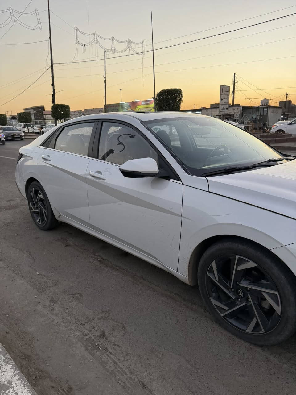 لسلام عليكم الأنترا 2024 رقم أربيل ب اسمي تحويل أو وكاله بيها صبغ بل بنبد كد شبرين وبابين تطبيك لا صبغ ولا تكحيل مكاني بغداد***********
