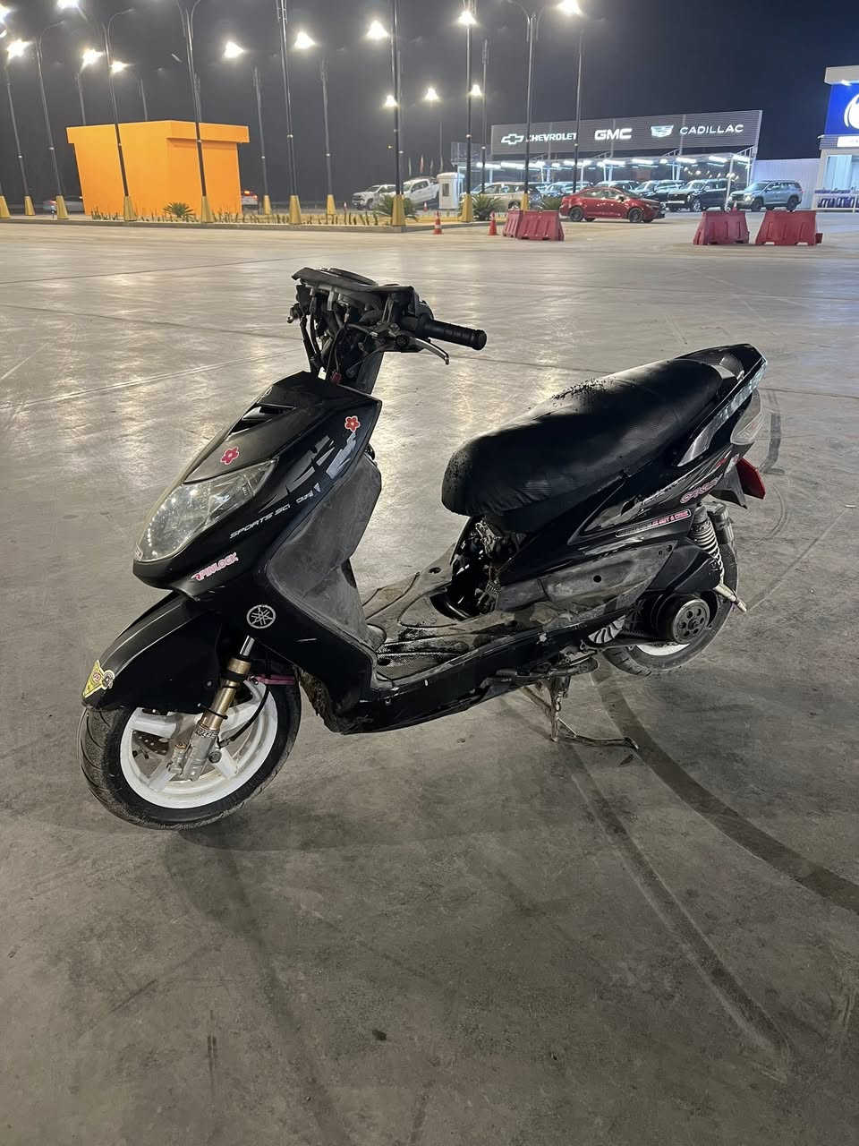 سلام عليكم سكنس فحل كابريتر مزود 

1 مكينهTTMRC كله مطابق حته الزنجيل 
2 كور TTMRC حجره چبيره لحد 66 
3 بوشه 59 TTMRCهاون شلعه معدل سمم 
4 صالصنه بوري عدل جعره وزه
5 كلج امامي دوشي خلفي بلاد قوي
4 صدر امامي RGS 
5فلجنه وتطواله مال فج رياضي 
6دبلات خلفيه 
7 ملقط امامي NSY كرزي لخلفي هم NSY 
8 قباقه كور ذهبي مختلفات
9قبق جوزه كرزي واطار قبق بانزين متروسه براغي رياضي قاعده رقم
10 كابريتر چبيره هيه وجوين ماعرف حجمه
11 سلف رياضي 
مكينه مكفوله من كلشي نكره بكل وقت 
نقصه كصه وسبعه كور فقط كهربائيات شغاله دشبول شغال 
‏(مراوس شعندك نزل )
مكاني بغداد جزيره بغداد السياحيه 
***********متواجد واتساب فقط 
سعر خاص ❤️
