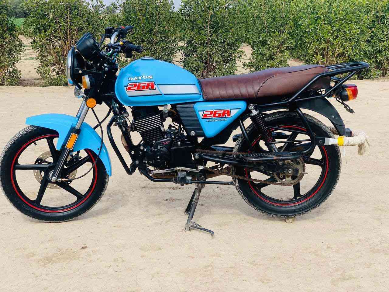 يا الله السلام عليكم دايون للبيع موديل 23 أوراق سكنر كهربائيات كله شغاله عداد شغال كامل  نهظه فول رزانه فول محرك 200 كتابه حمره لون مميز دراجه كفاله عامه اي نقص ما بيه السعر بلاش بلاش ب850 قفل قفل لاتعاملني لان متوازي على بعتها خاص مسدود اتصل الشراي يتصل
‏‪***********‬‏
