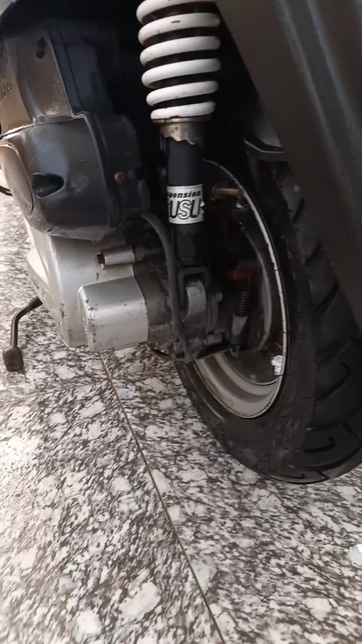 سلام عليكم كامكو لنضافه شوفت عينك للبيع لسعر 425وبيه مجال لدرجه كايمه ***********
