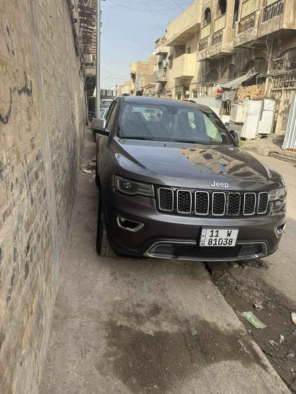 ياالله  للبيع او مراوس 
جيب موديل 2017 فوللمتتد
حادث سيره بابين  بدون ايرباك 
ماشيه 99 
مكان السيره بغداد الكر خ
السعر 180 
***********
موجود موتساب
