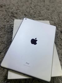 ايباد جيل ٧ • ذاكرة ٣٢ • مقفل