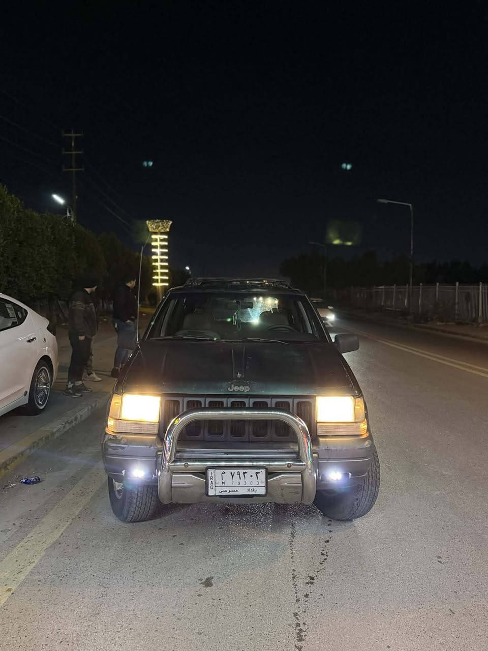 سلام عليكم jeep. مديل 1997 بلاديه من دعاميه للدعاميه  برغي مابيه نقص حداديه جاهزا
تبريد  ثلج 
كهربايات كله  شغاله 
بسمي تحويل ثاني يوم 53 وبيها مجال 
***********
